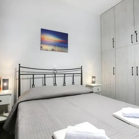 Giannis Sea-view * Katávolos