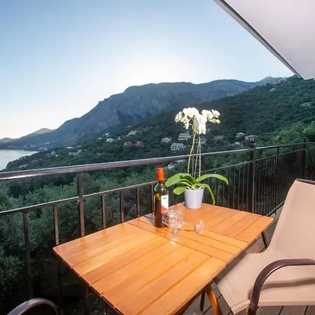 Giannis Sea-view Casa de Férias *