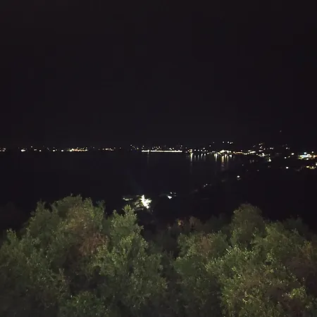 Giannis Sea-view * Katávolos